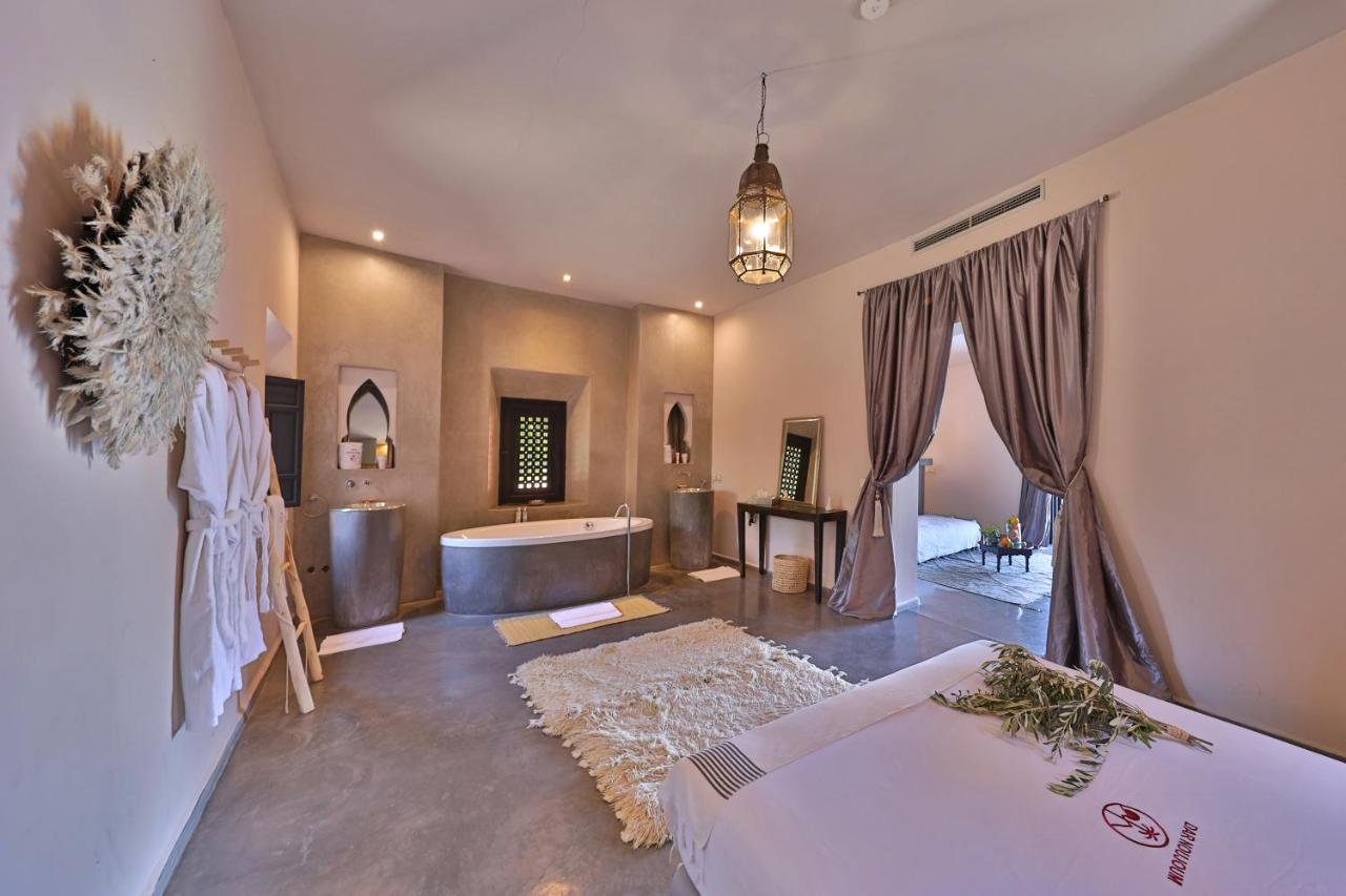 Ait Bou Zguia Dar Noujoum酒店 外观 照片